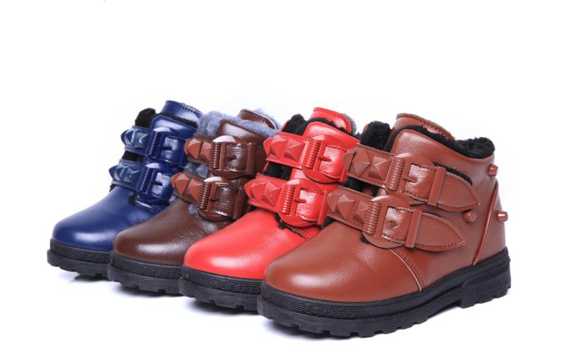 广州在创服装提供的2014儿童冬鞋 中童保暖